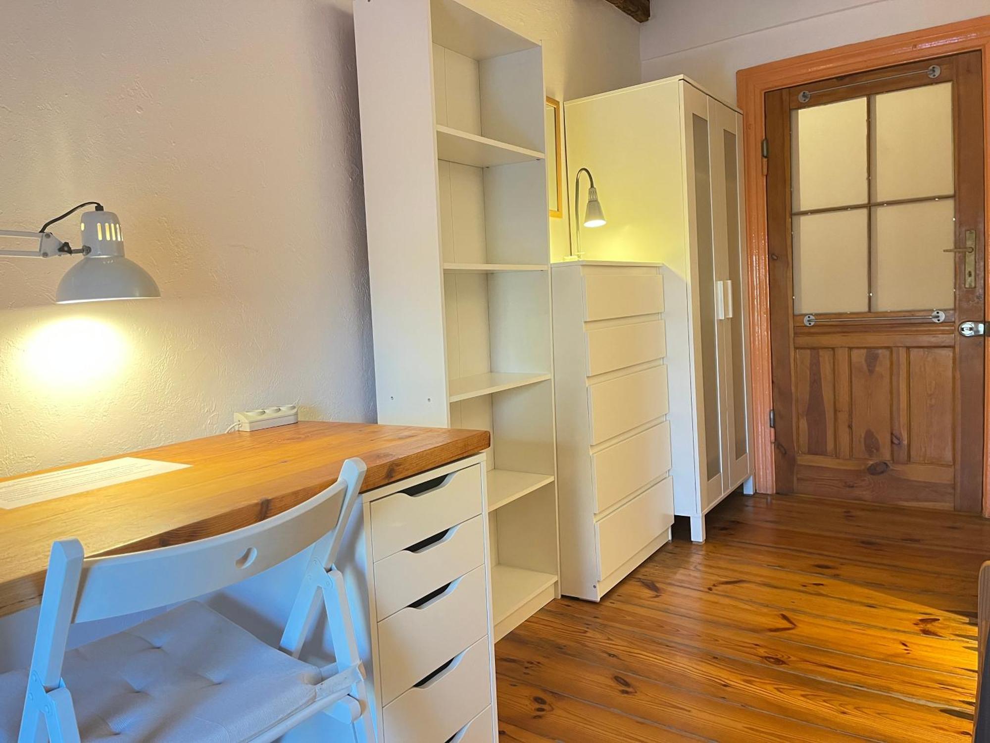 ウッチDom Kd Krukアパートメント 部屋 写真